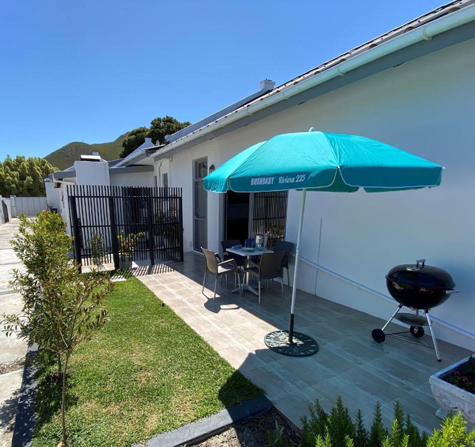 The Lily House Hotel Hermanus Eksteriør billede